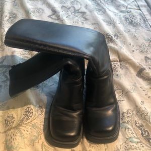 MIA 90s chunky heeled boots
